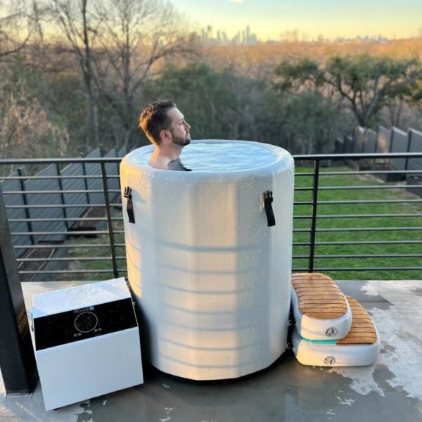 Revive Inflatable Barrel Plunge